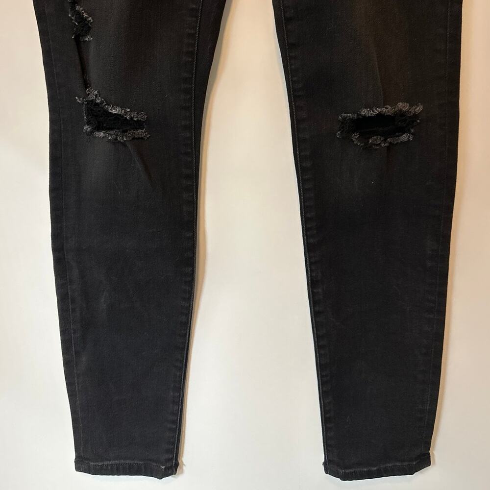 American Eagle Super High Rise Jegging Jeans Black Distressed Stretch Size 8 - Picture 3 of 11
